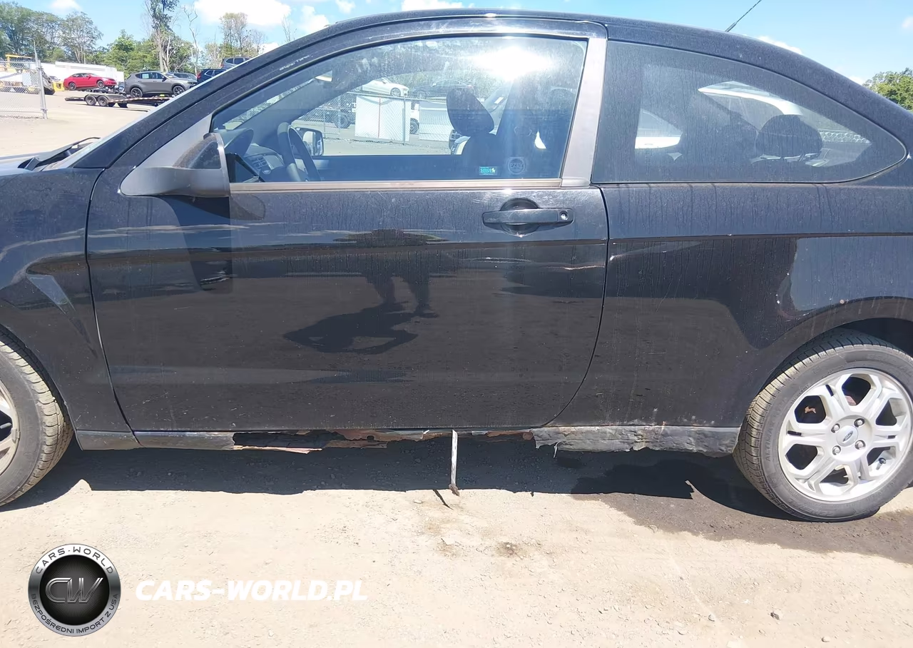 2010 Ford Focus Se VIN:1FAHP3CN7AW181867 - 6