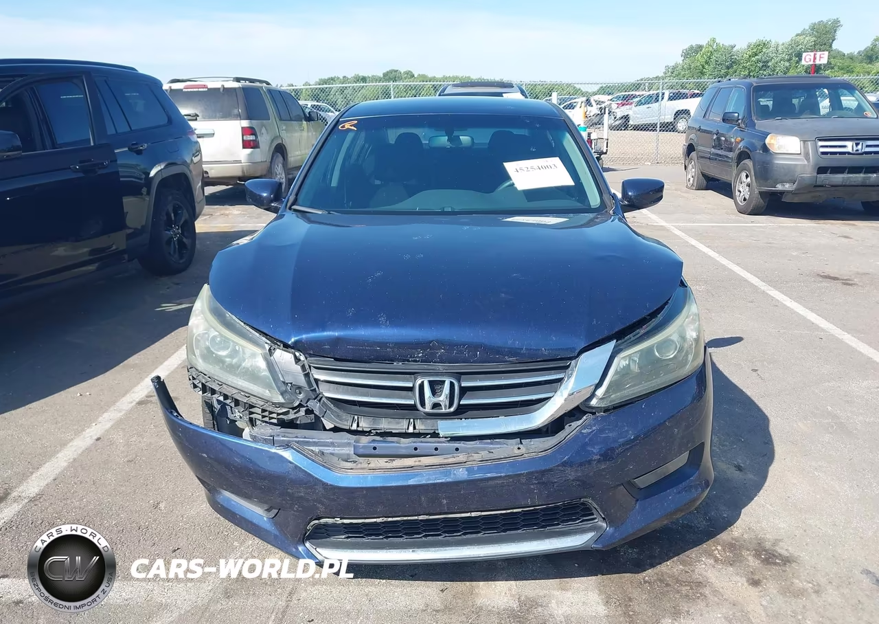 2015 Honda Accord Sport VIN:1HGCR2F52FA016397 - 12