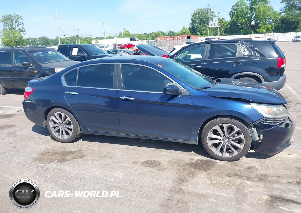 2015 Honda Accord Sport VIN:1HGCR2F52FA016397 - 13