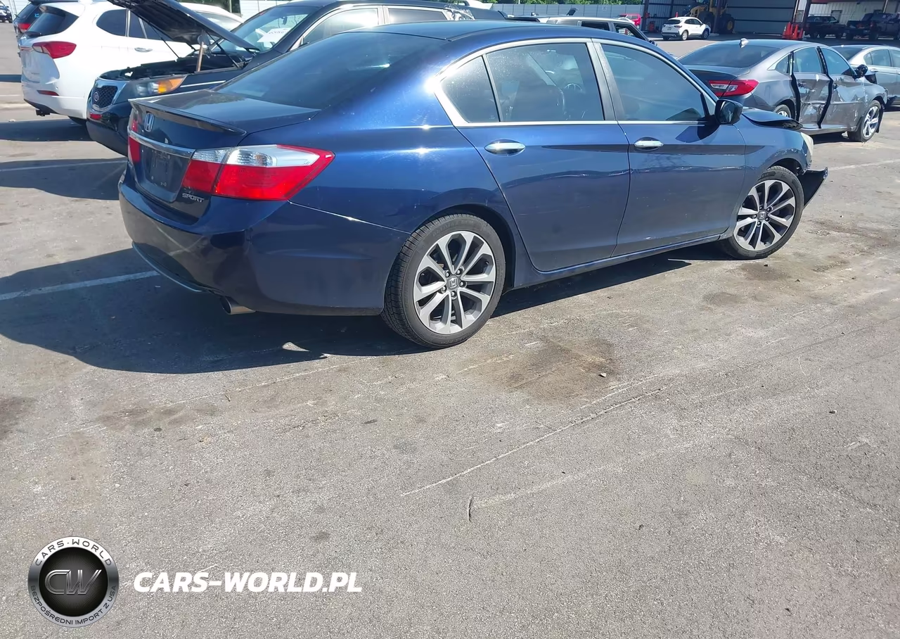 2015 Honda Accord Sport VIN:1HGCR2F52FA016397 - 4