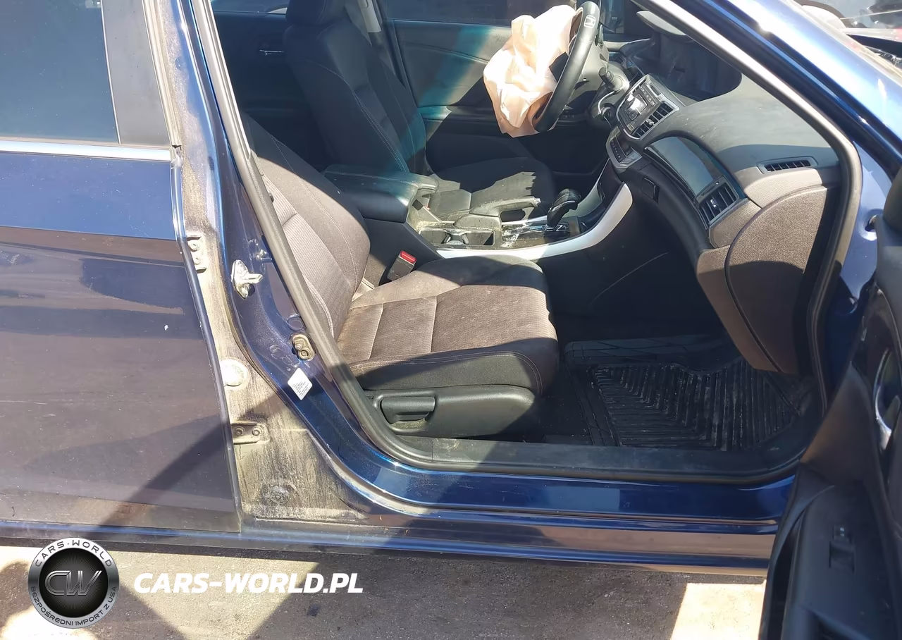 2015 Honda Accord Sport VIN:1HGCR2F52FA016397 - 5