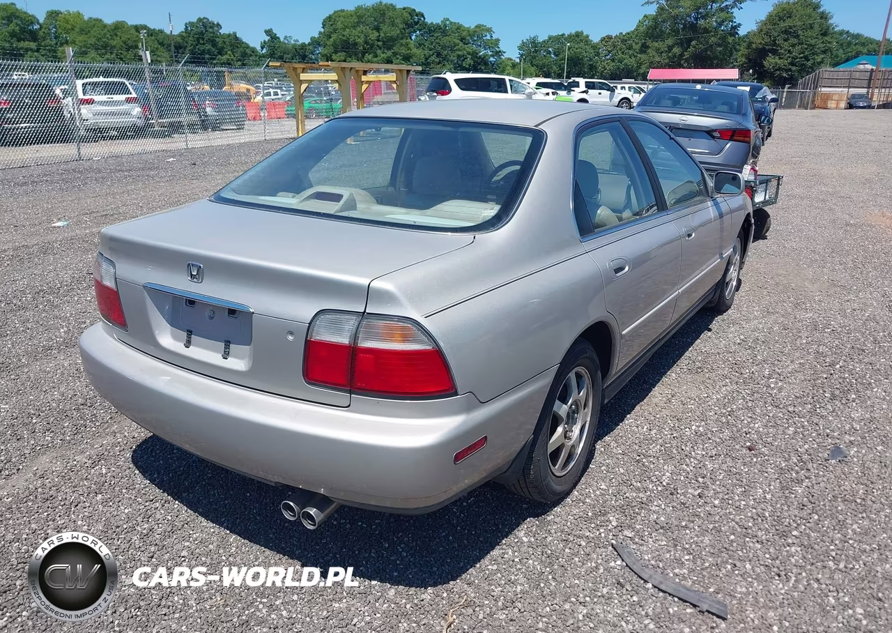 1997 Honda Accord Ex V6 VIN:1HGCE6673VA000101 - 4