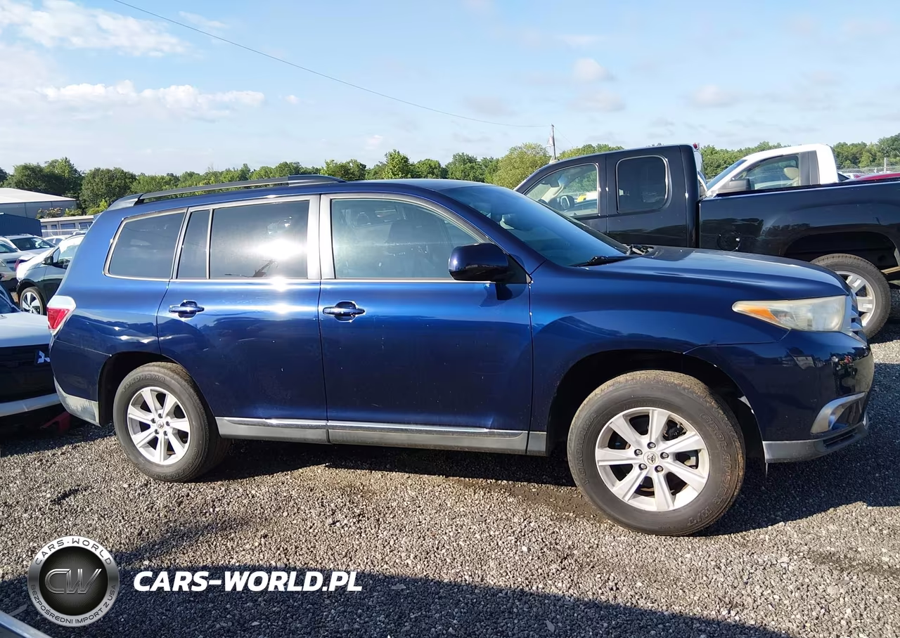 2011 Toyota Highlander Base V6 VIN:5TDZK3EH5BS028765 - 13