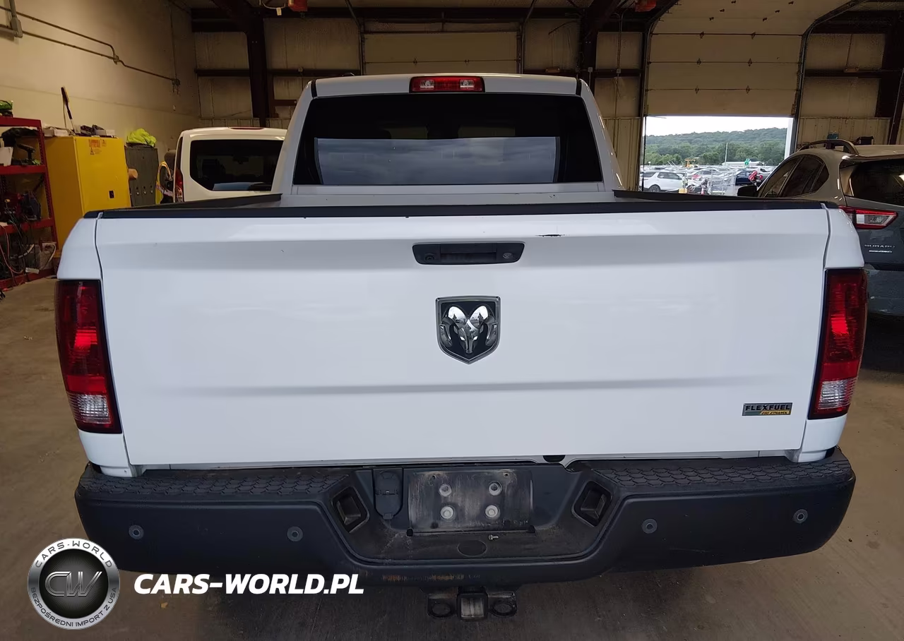 2018 Ram 1500 Tradesman 4X2 6'4 Box VIN:1C6RR6FG0JS290676 - 16