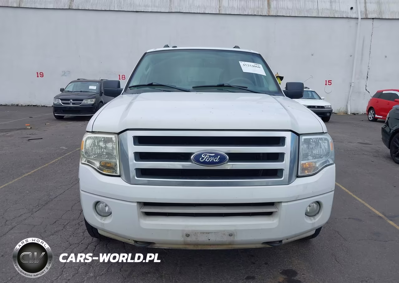 2011 Ford Expedition Xlt VIN:1FMJU1J56BEF55352 - 12