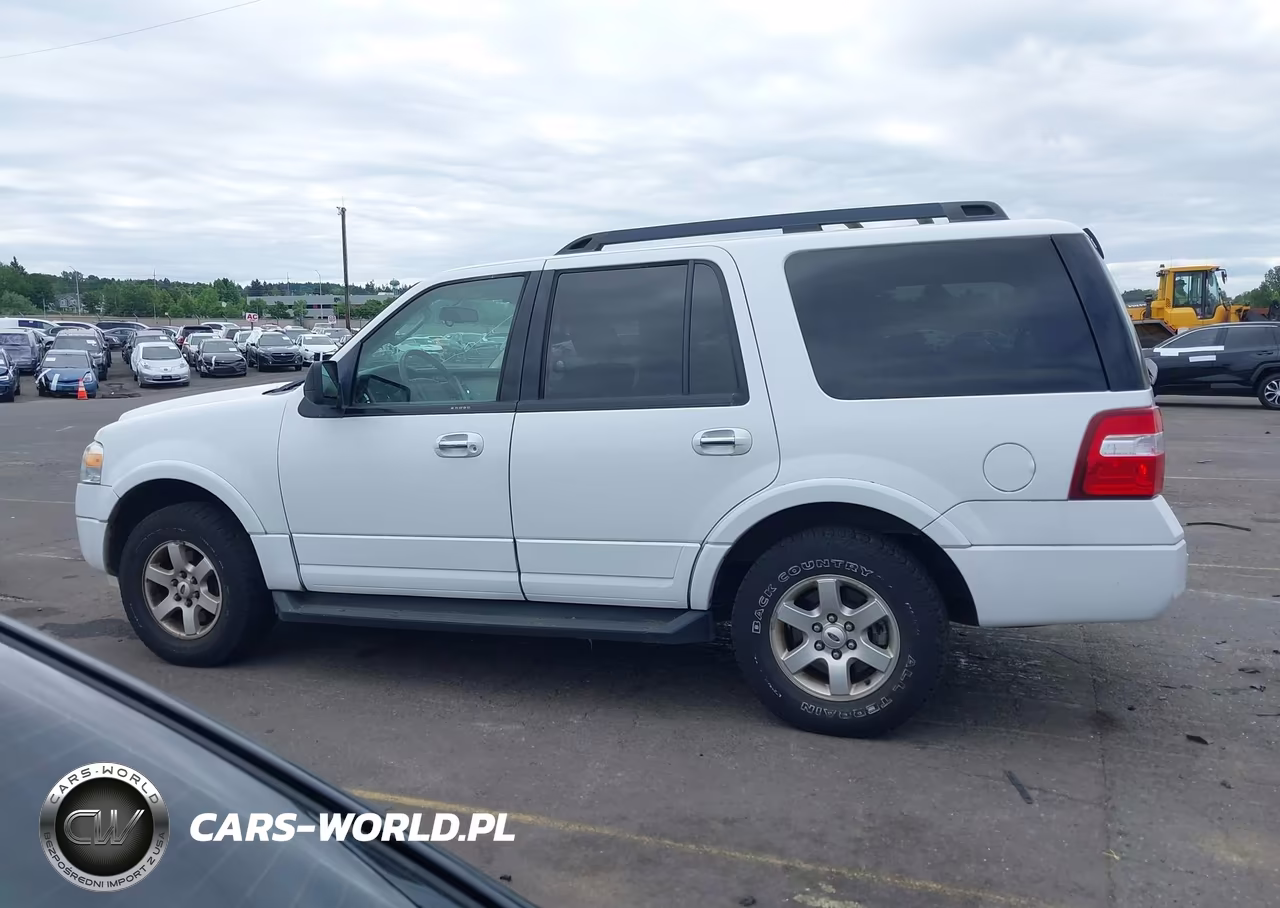 2011 Ford Expedition Xlt VIN:1FMJU1J56BEF55352 - 14