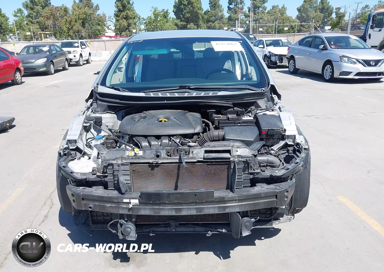 2013 Hyundai Elantra Gls VIN:5NPDH4AEXDH374426 - 6