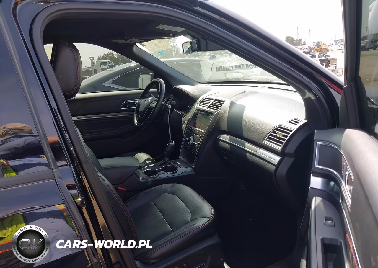 2018 Ford Explorer Sport VIN:1FM5K8GT1JGC28107 - 5