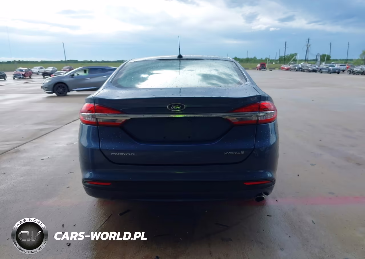 2018 Ford Fusion Hybrid S VIN:3FA6P0UU3JR209470 - 16