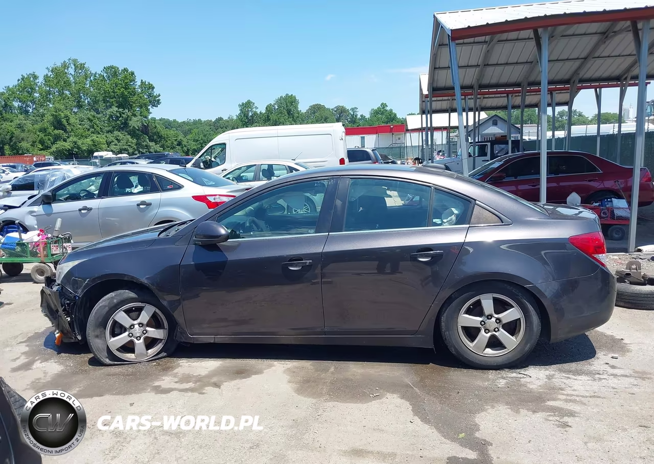 2015 Chevrolet Cruze 1Lt Auto VIN:1G1PC5SB5F7153936 - 15