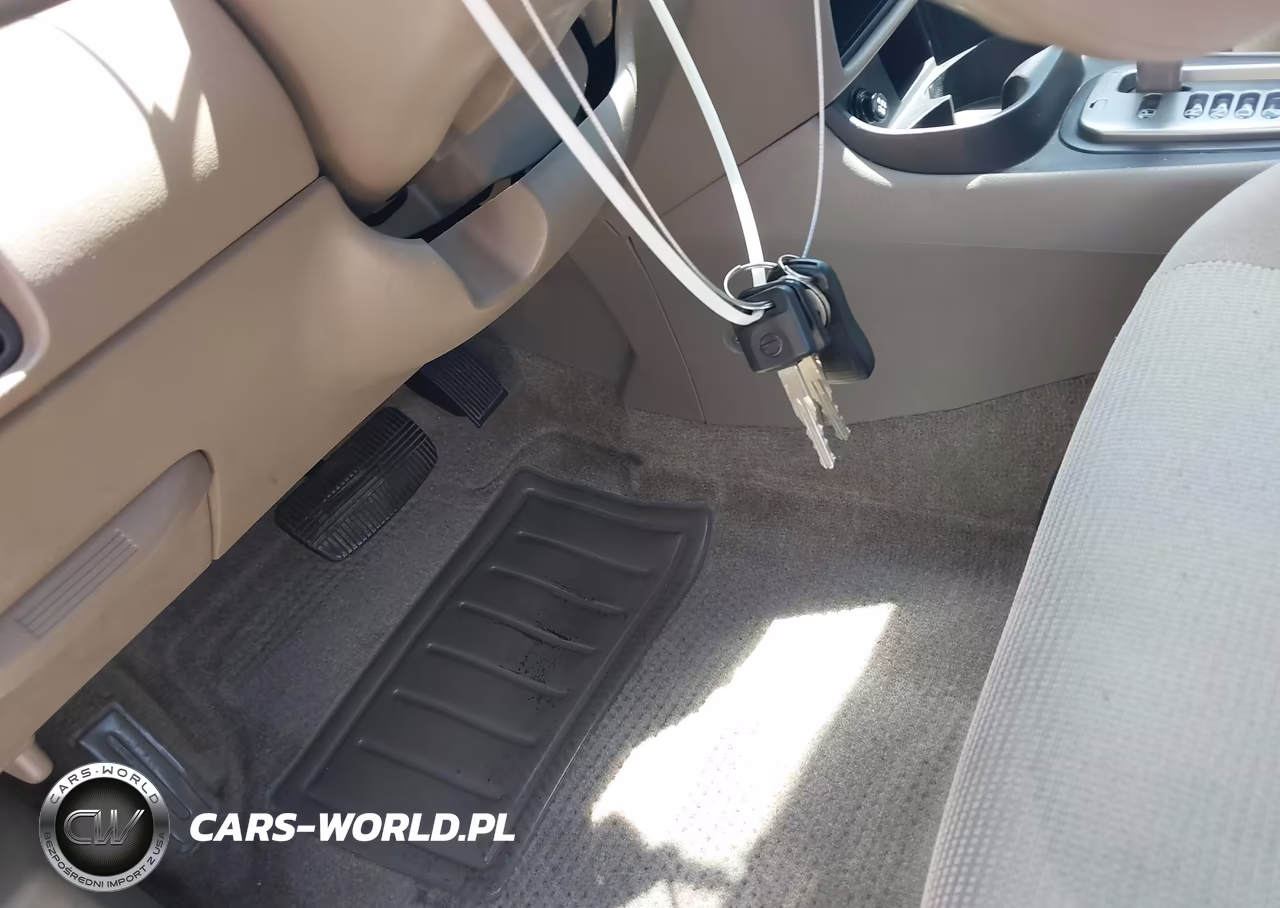 2005 Nissan Sentra 1.8S VIN:3N1CB51D15L587263 - 11
