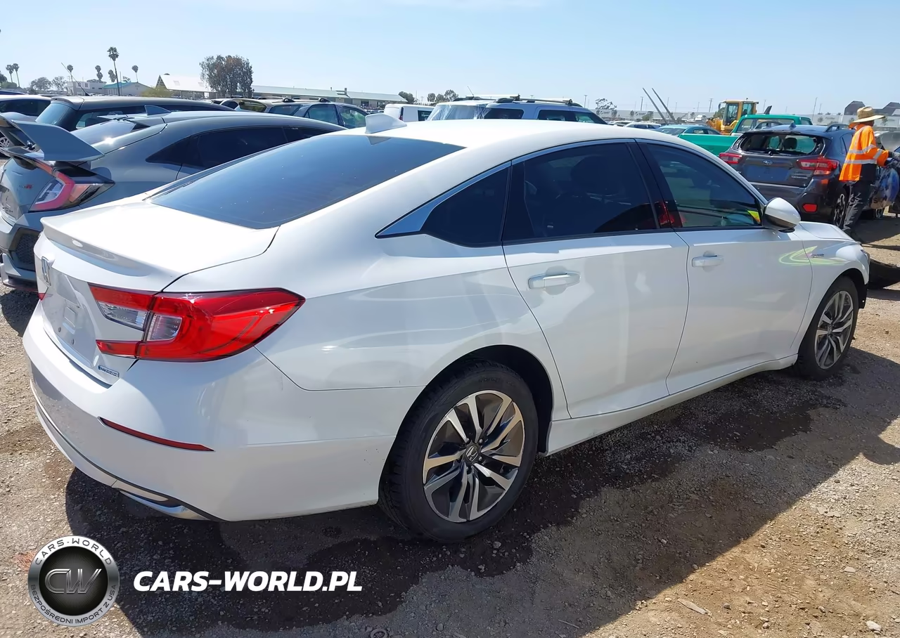 2020 Honda Accord Hybrid VIN:1HGCV3F1XLA017937 - 4