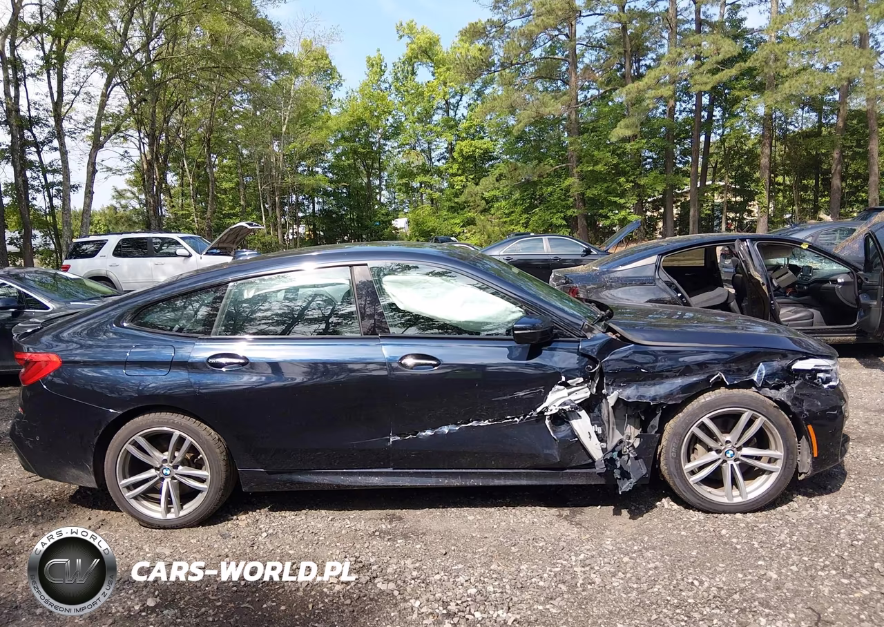 2018 BMW 640I Gran Turismo xDrive VIN:WBAJV6C52JBJ99765 - 13