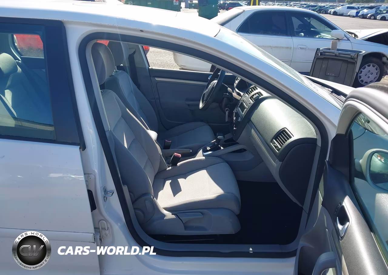 2009 Volkswagen Rabbit S VIN:WVWDB71K69W048911 - 5
