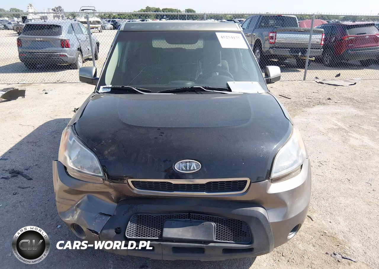 2010 Kia Soul + VIN:KNDJT2A27A7030662 - 12