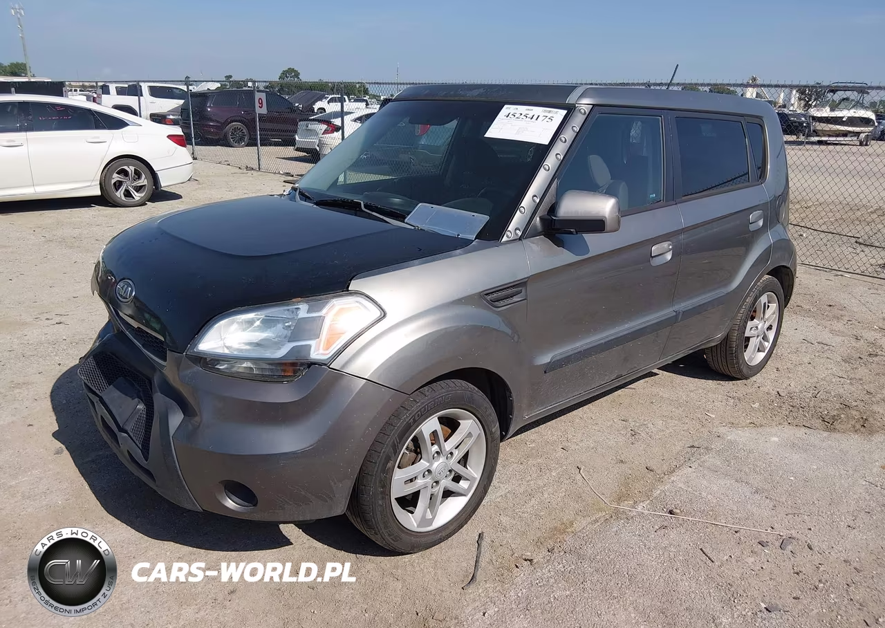 2010 Kia Soul + VIN:KNDJT2A27A7030662 - 2