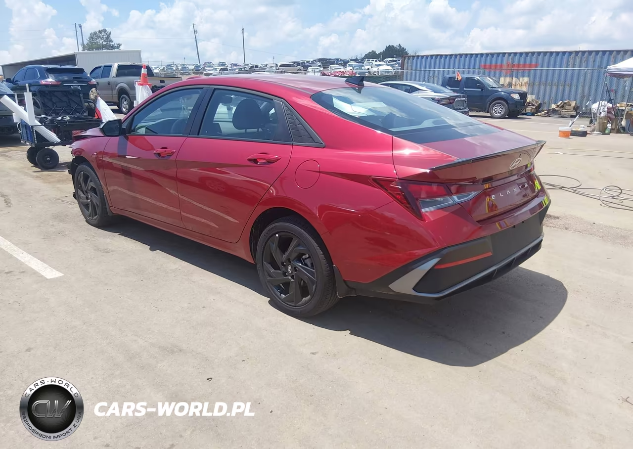 2026 Hyundai Elantra Sel Sport VIN:KMHLM4DG5TU100281 - 3
