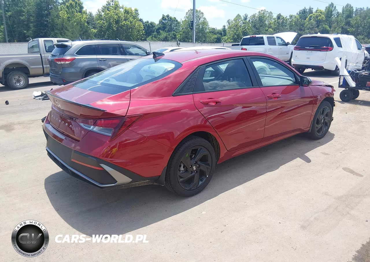 2026 Hyundai Elantra Sel Sport VIN:KMHLM4DG5TU100281 - 4