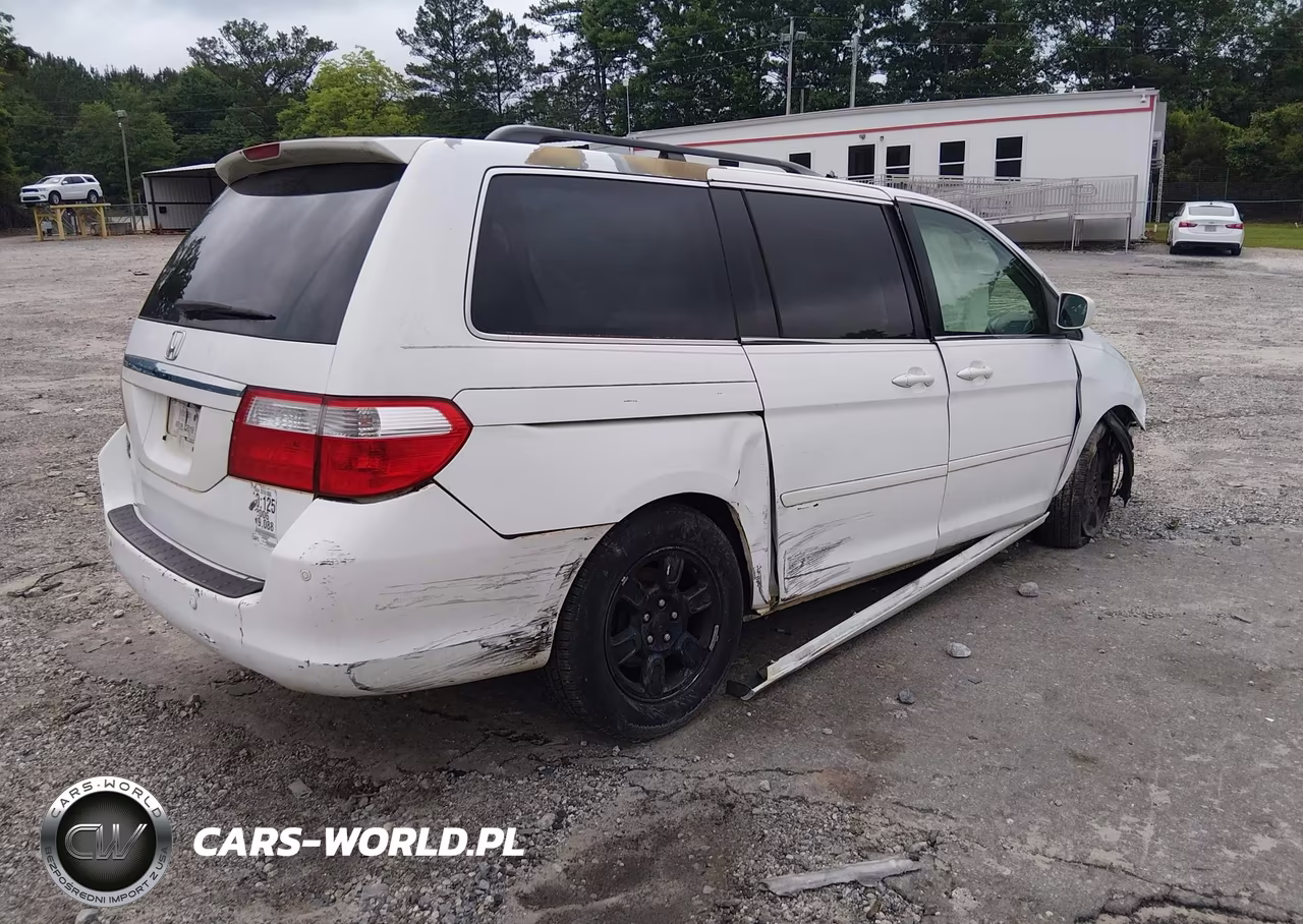 2006 Honda Odyssey Touring VIN:5FNRL38866B005689 - 4