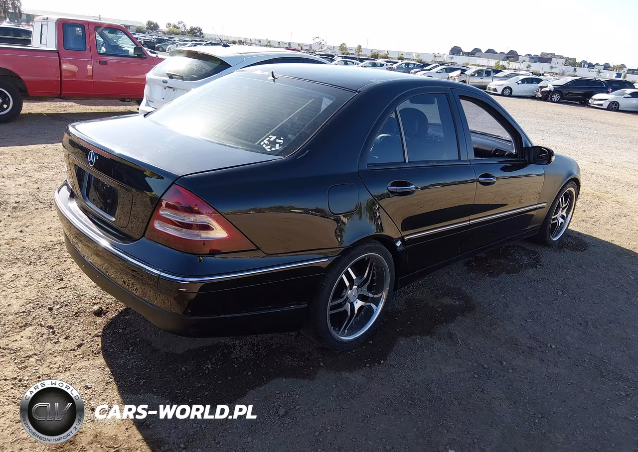 2002 Mercedes-Benz C 240 VIN:WDBRF61J22F199907 - 4