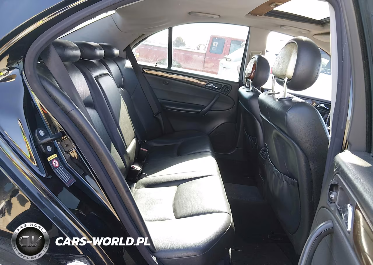 2002 Mercedes-Benz C 240 VIN:WDBRF61J22F199907 - 8