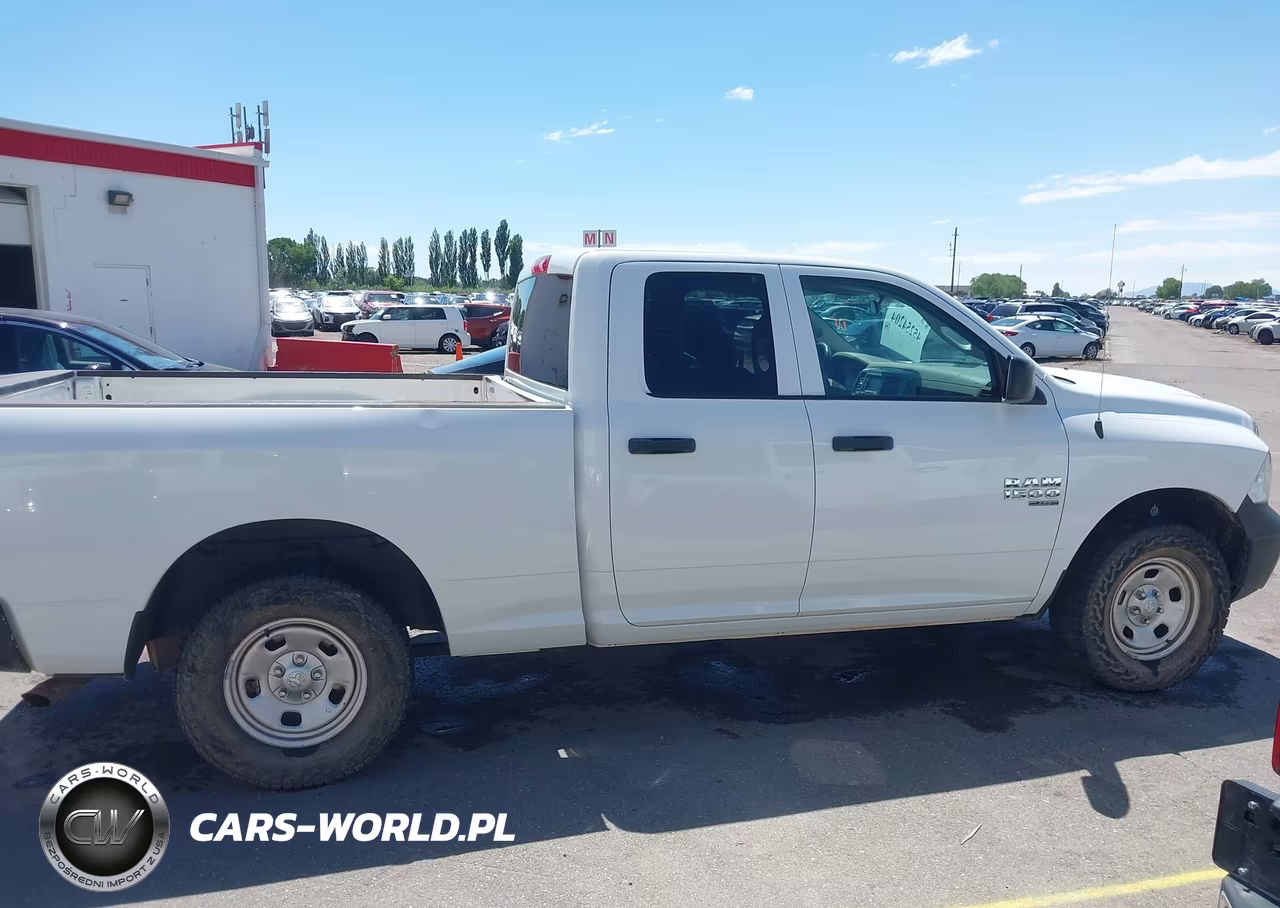 2020 Ram 1500 Classic VIN:1C6RR7FG3LS151148 - 16