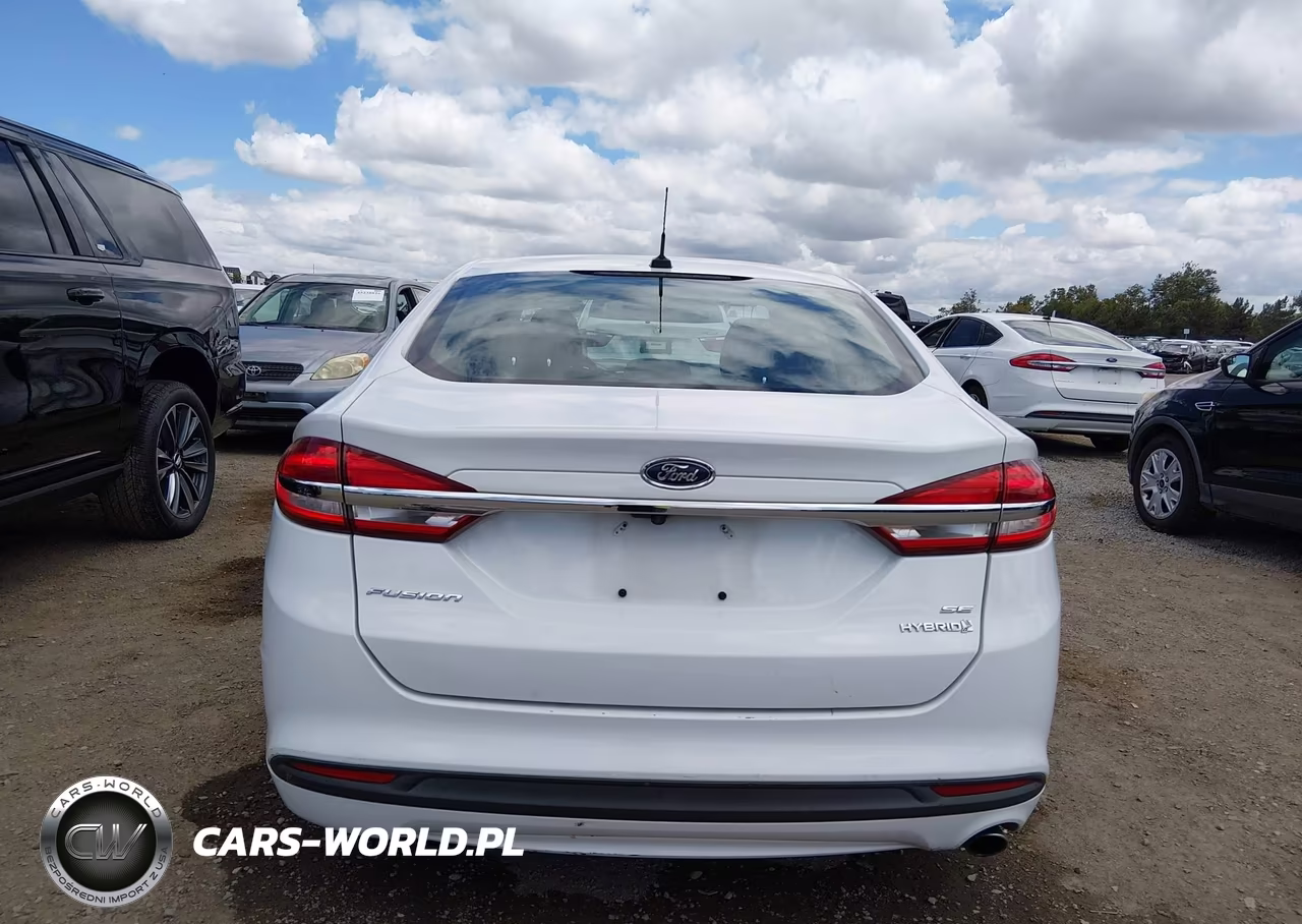 2017 Ford Fusion Hybrid Se VIN:3FA6P0LU2HR386166 - 17