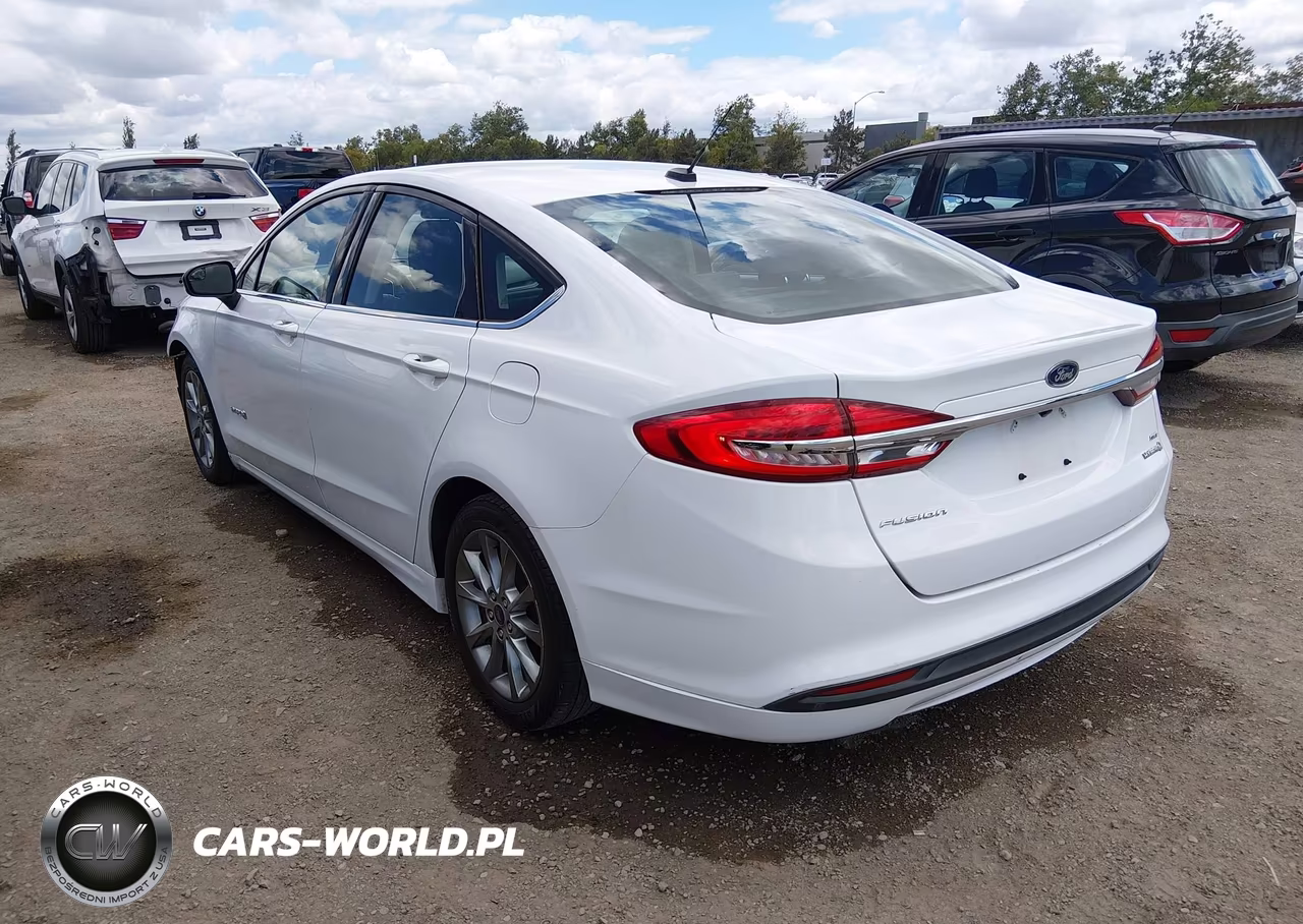 2017 Ford Fusion Hybrid Se VIN:3FA6P0LU2HR386166 - 3