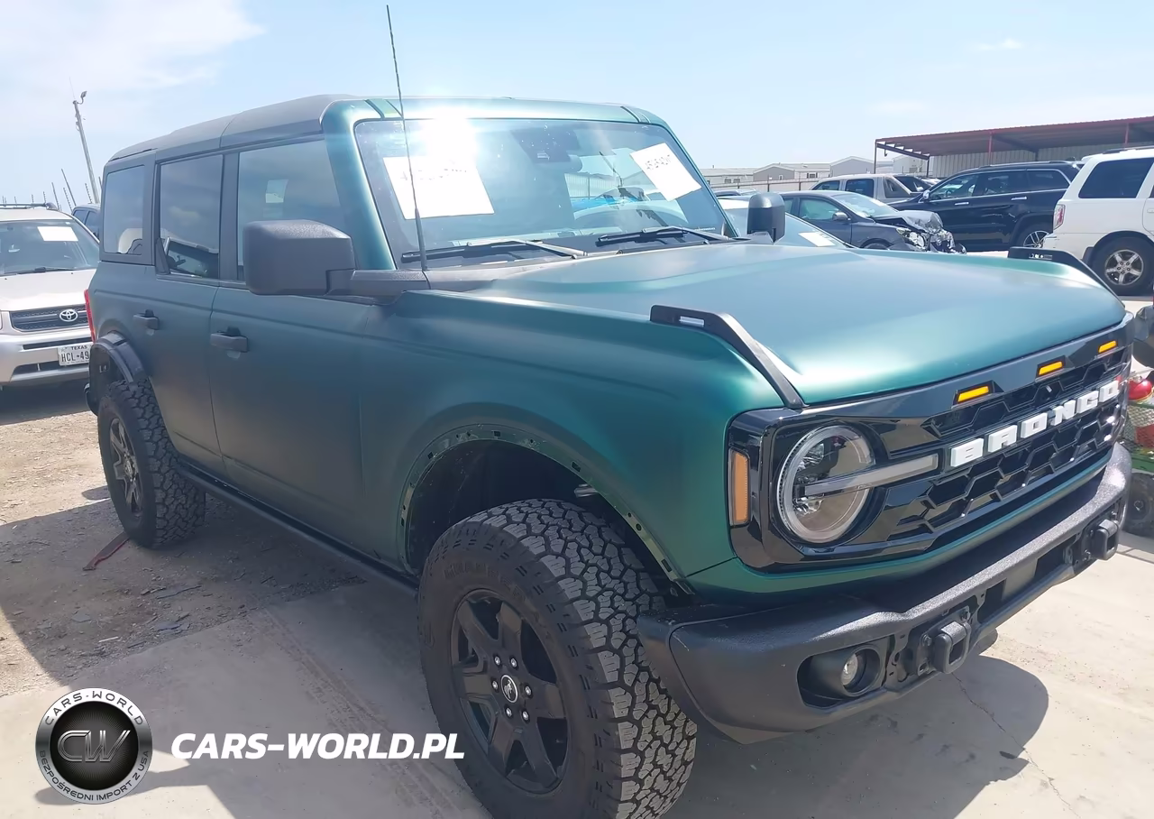 2024 Ford Bronco Black Diamond – zdjęcie 1 z 18