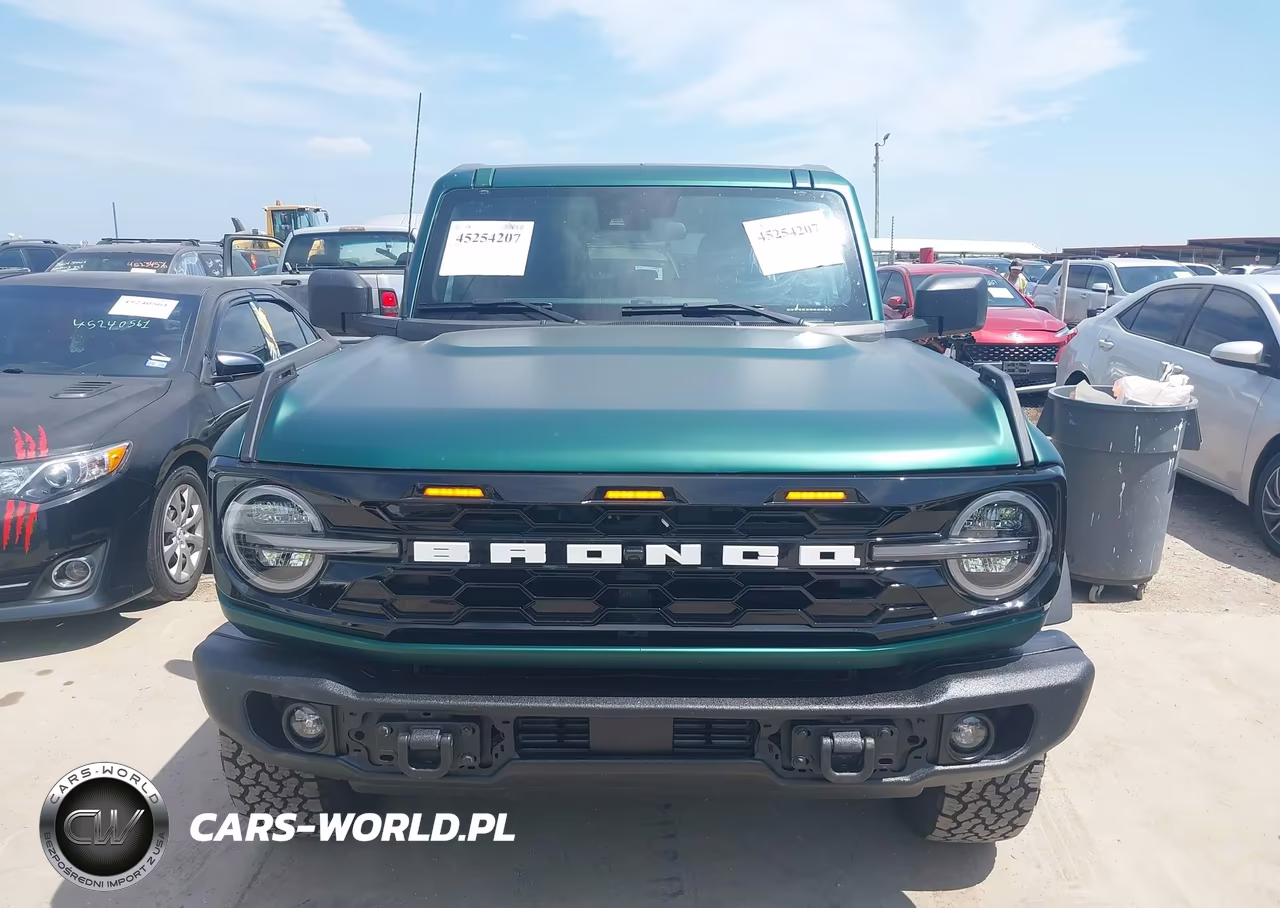 2024 Ford Bronco Black Diamond VIN:1FMDE1BH6RLA63395 - 13