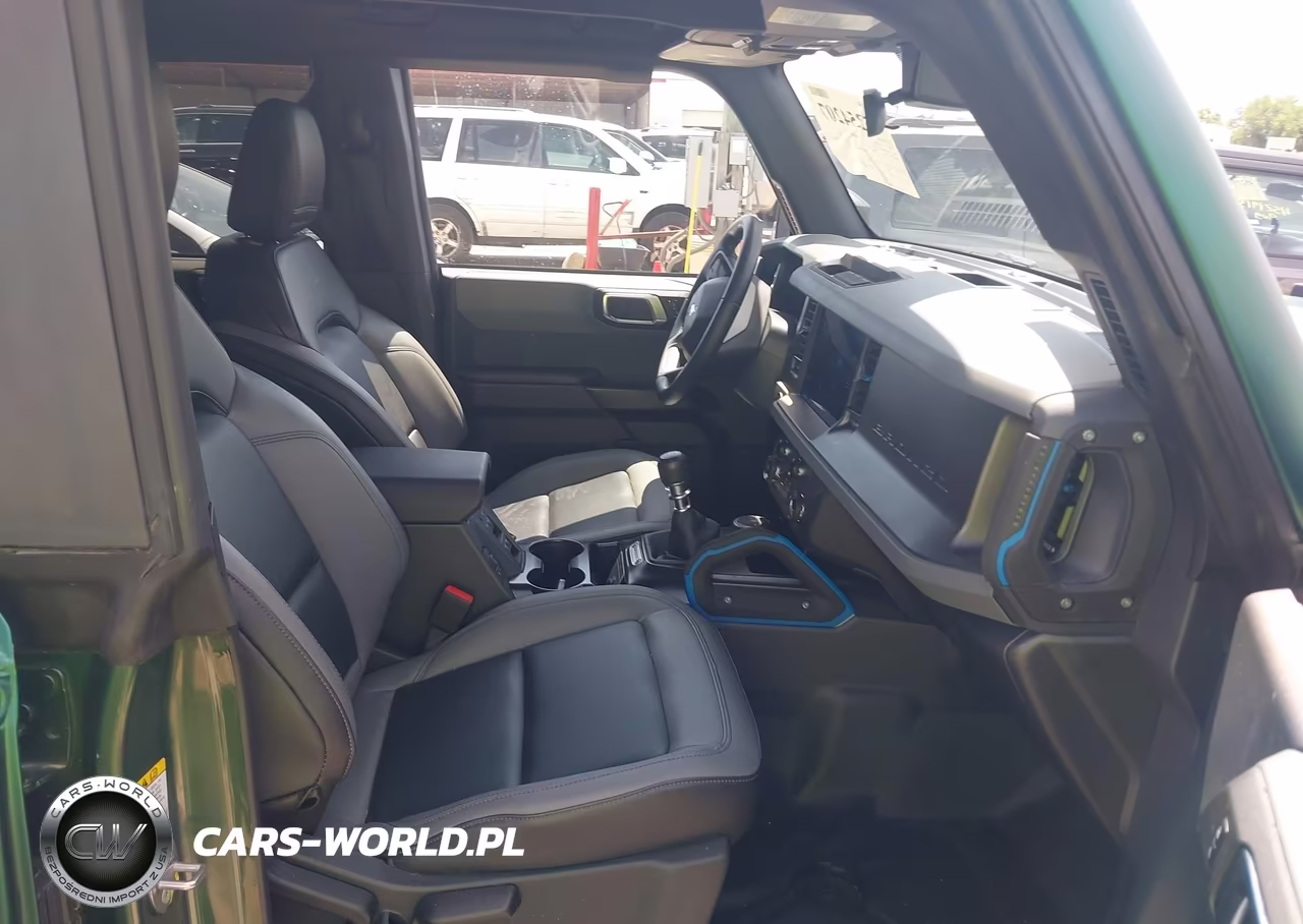 2024 Ford Bronco Black Diamond VIN:1FMDE1BH6RLA63395 - 5