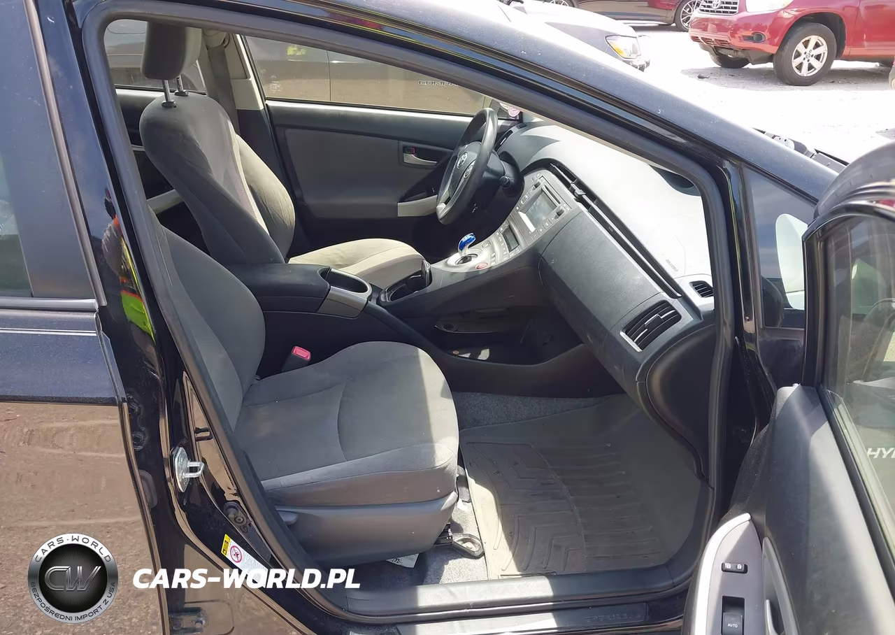 2012 Toyota Prius Two VIN:JTDKN3DU6C5468721 - 5