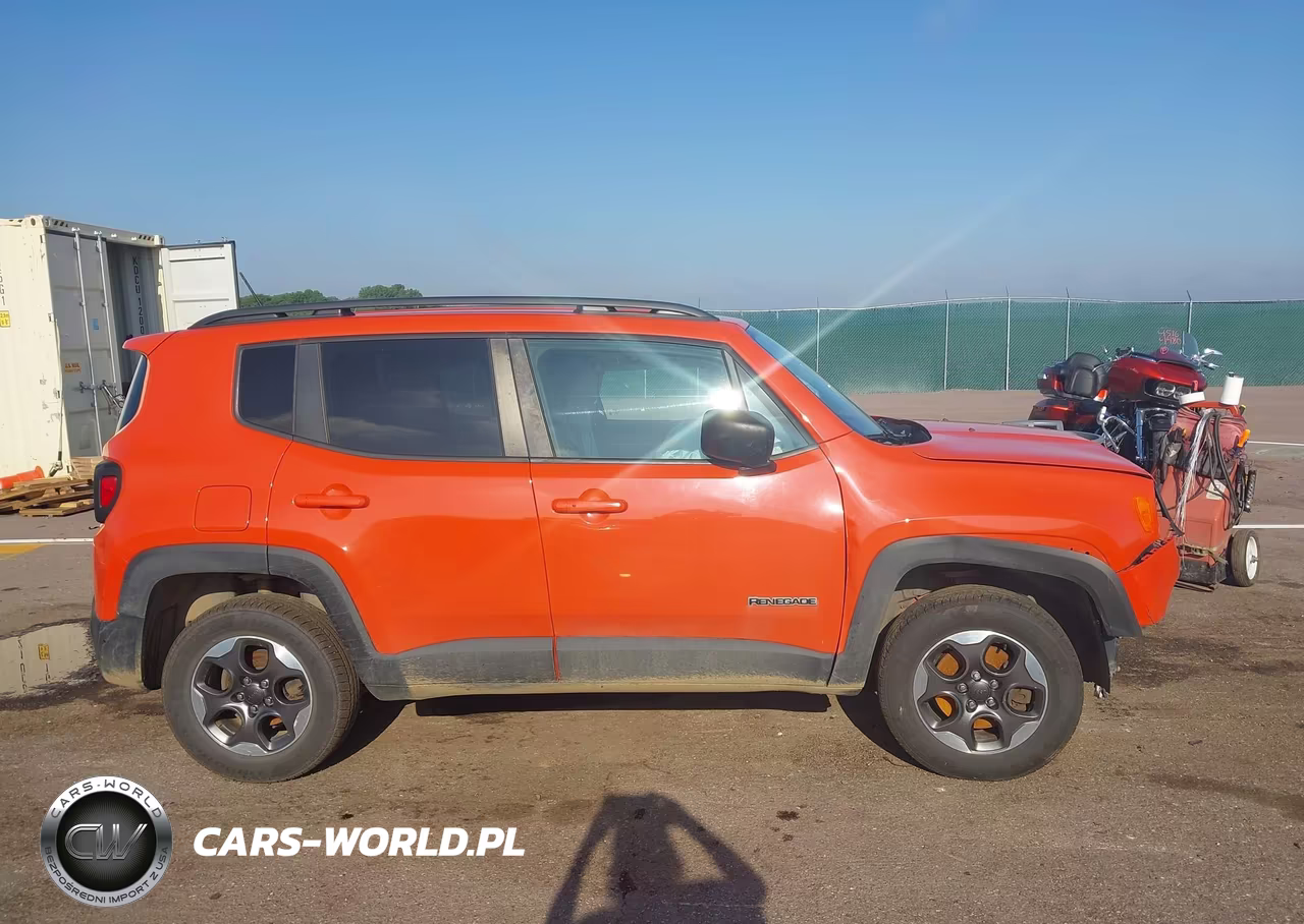 2017 Jeep Renegade Sport 4X4 VIN:ZACCJBAB1HPE38389 - 14