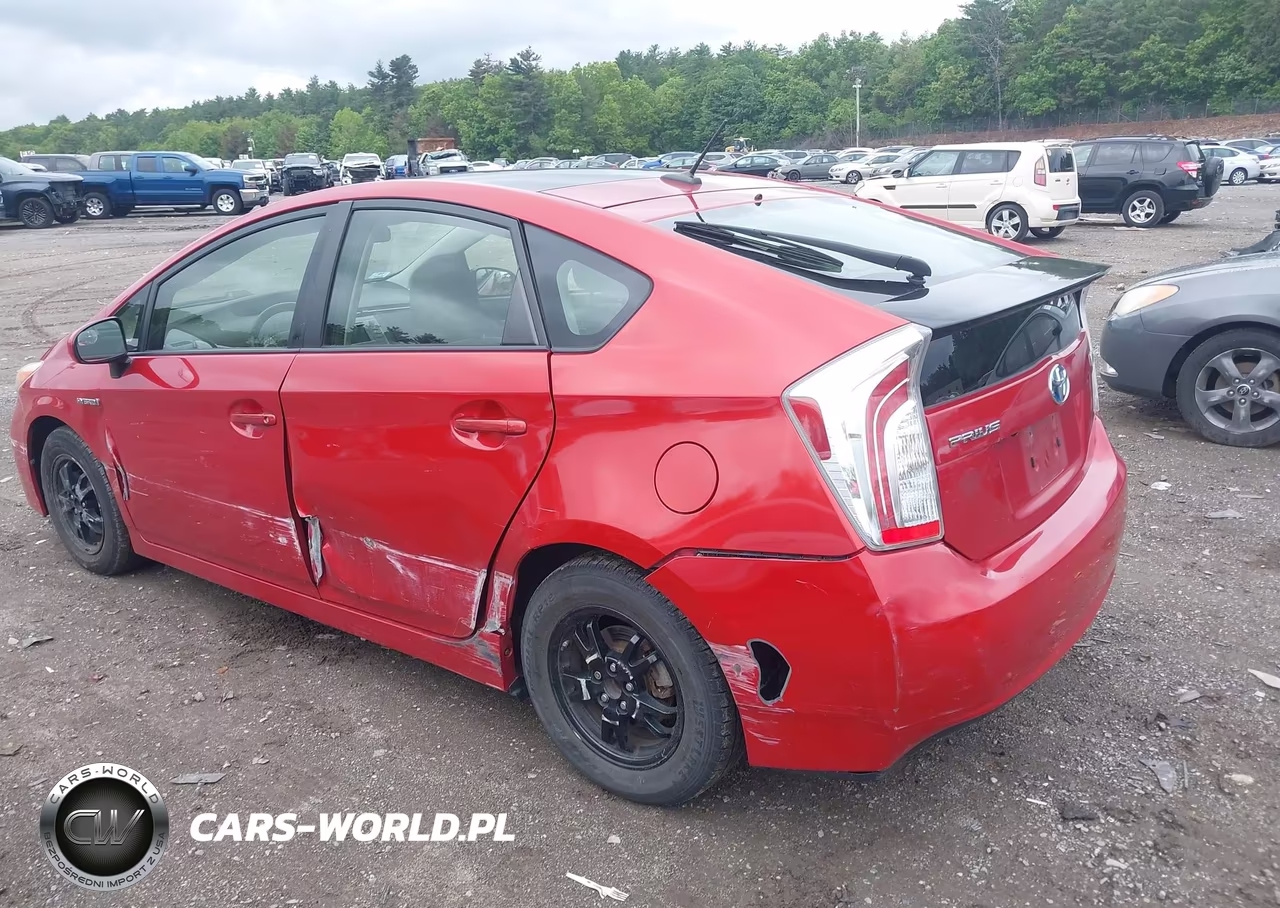 2014 Toyota Prius Three VIN:JTDKN3DU6E1752070 - 3