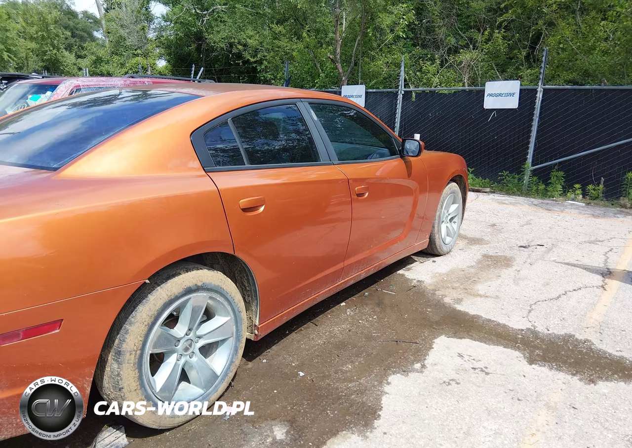 2011 Dodge Charger VIN:2B3CL3CG3BH567298 - 13