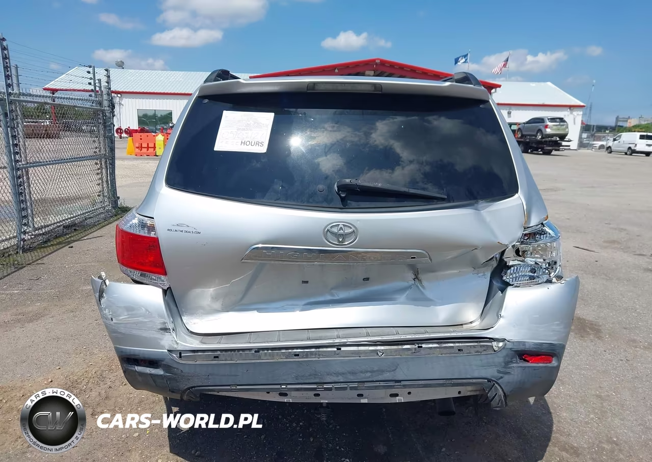 2013 Toyota Highlander Base Plus VIN:5TDZA3EH1DS033029 - 17