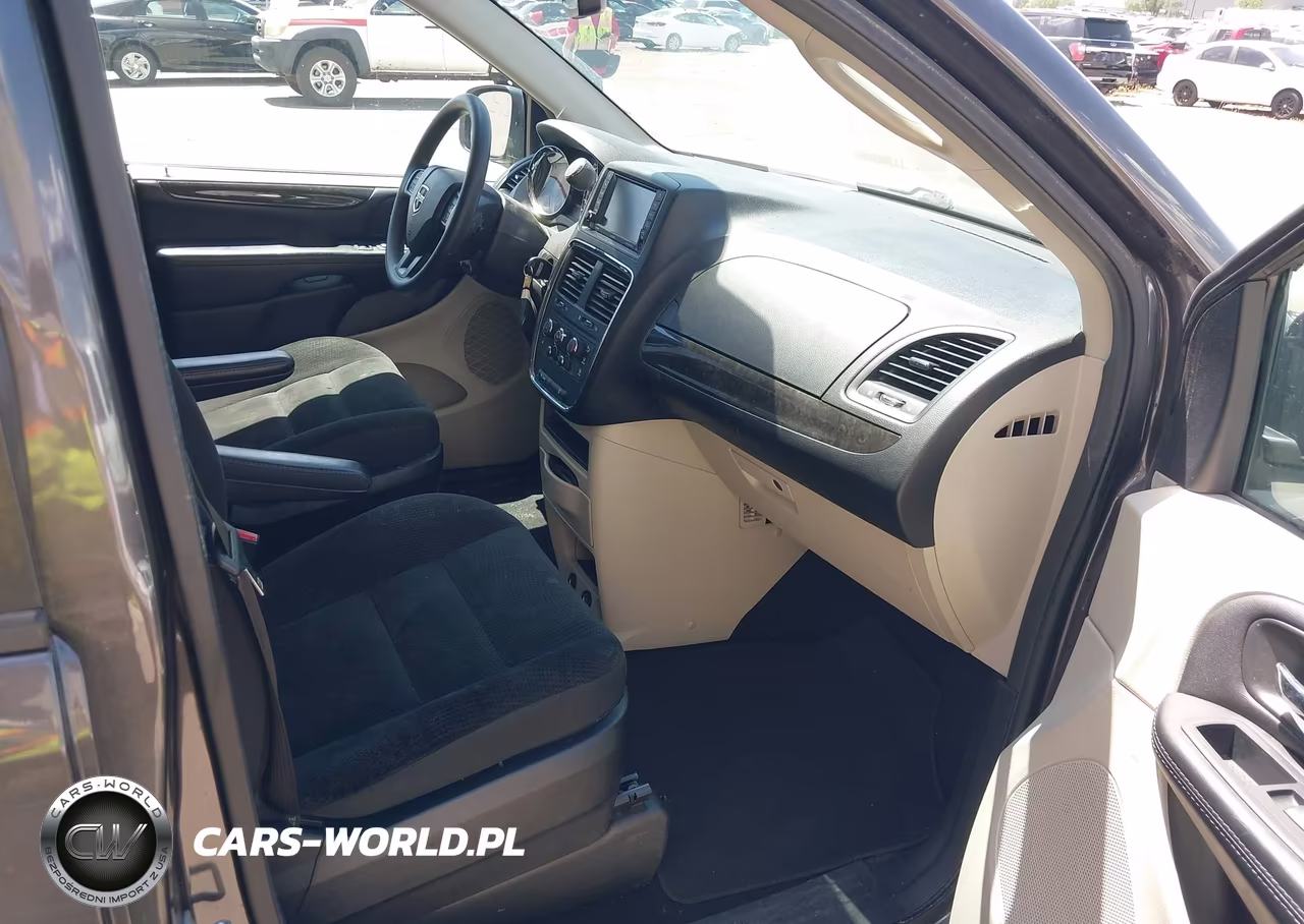 2019 Dodge Grand Caravan Se VIN:2C4RDGBG3KR673887 - 5