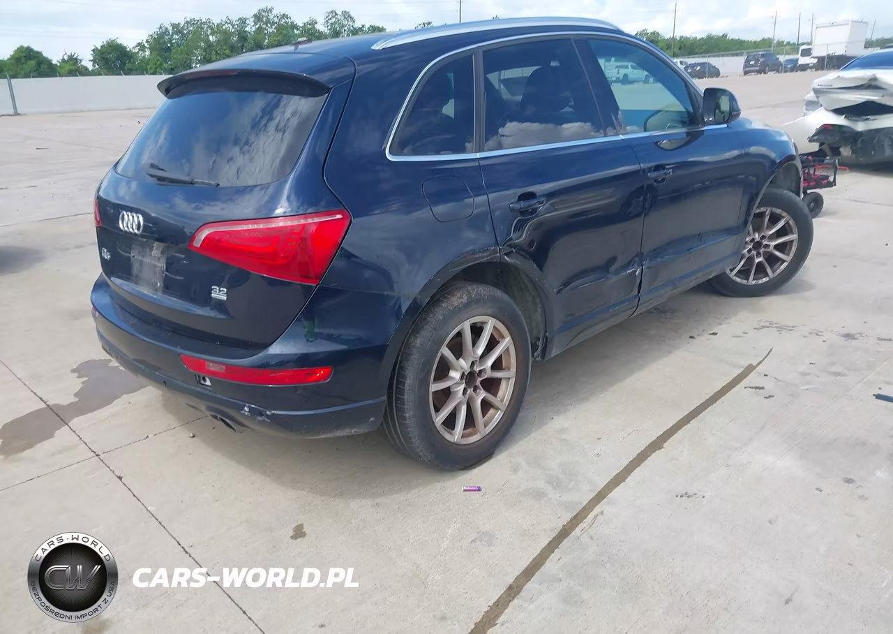 2010 Audi Q5 3.2 Premium VIN:WA1LKAFP9AA011229 - 4