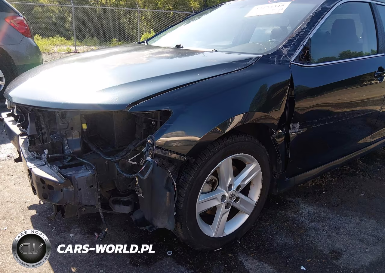2014 Toyota Camry Se VIN:4T1BF1FK6EU813263 - 18