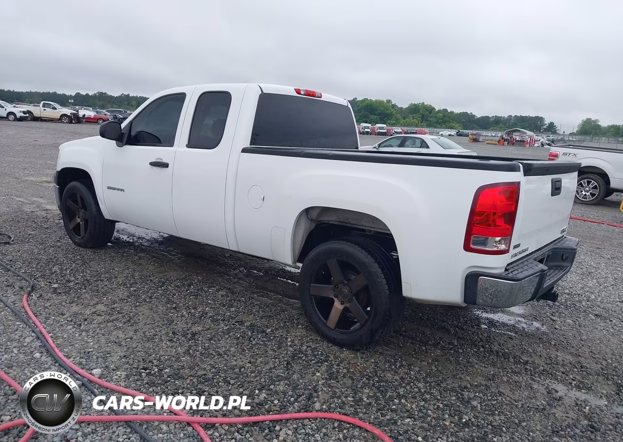 2011 GMC Sierra 1500 Work Truck VIN:1GTR1TEA5BZ368308 - 3