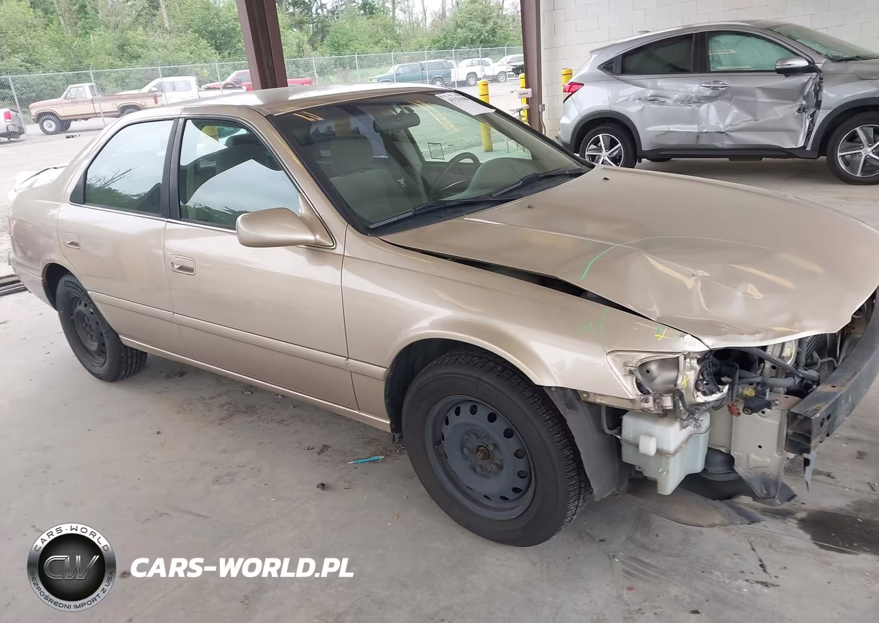 2000 Toyota Camry Le