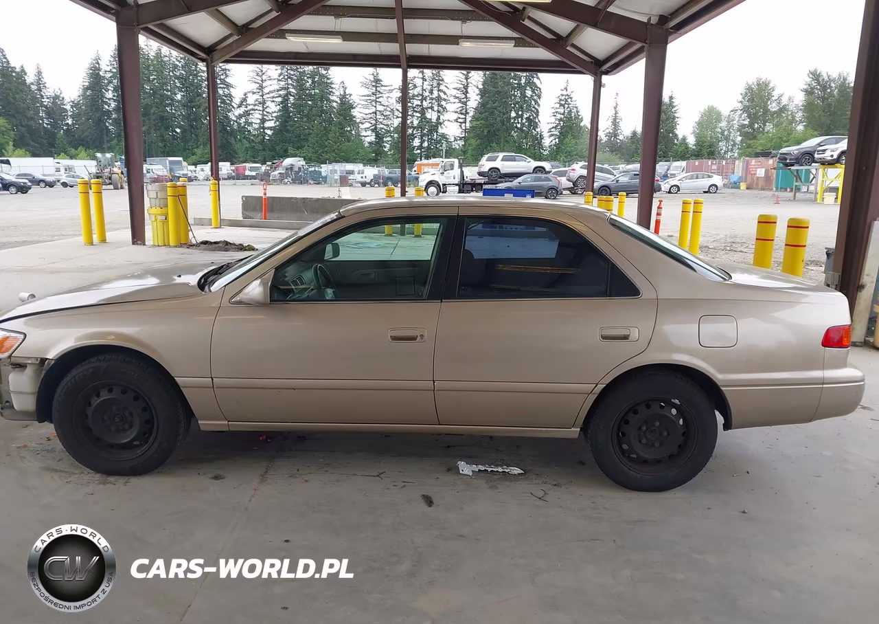 2000 Toyota Camry Le VIN:JT2BG22K4Y0514260 - 15