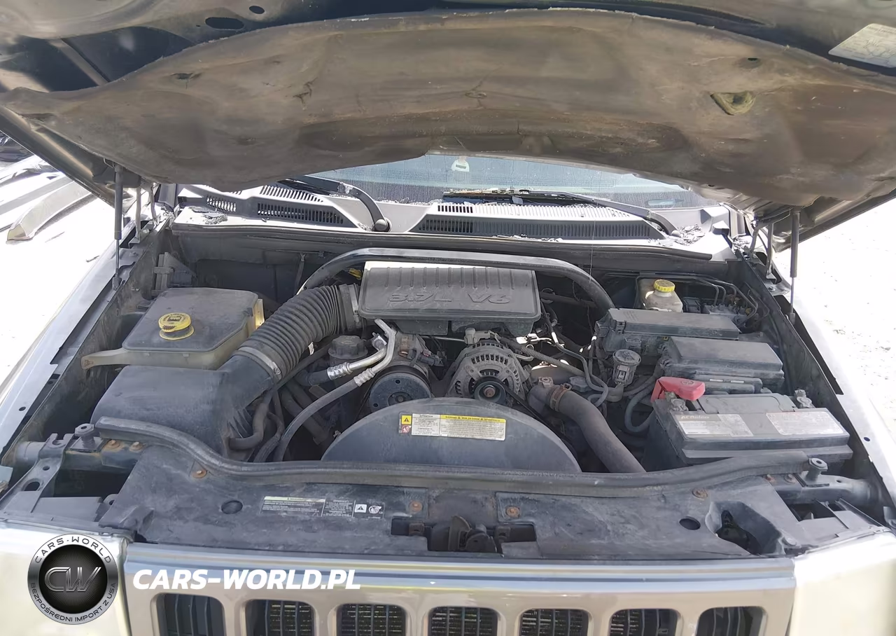 2007 Jeep Commander Sport VIN:1J8HG48K67C651162 - 10