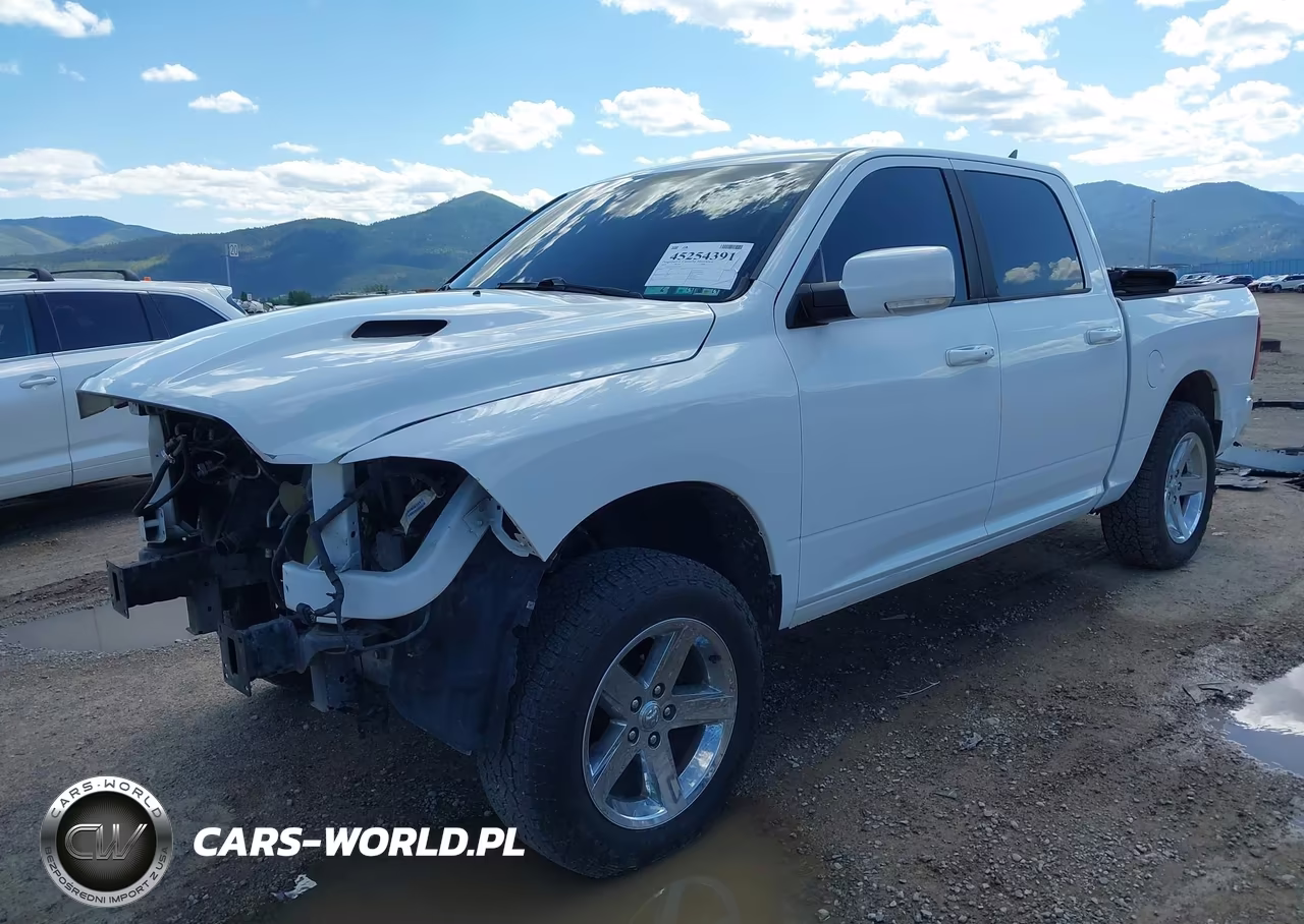 2014 Ram 1500 Sport VIN:1C6RR7MT8ES110923 - 2