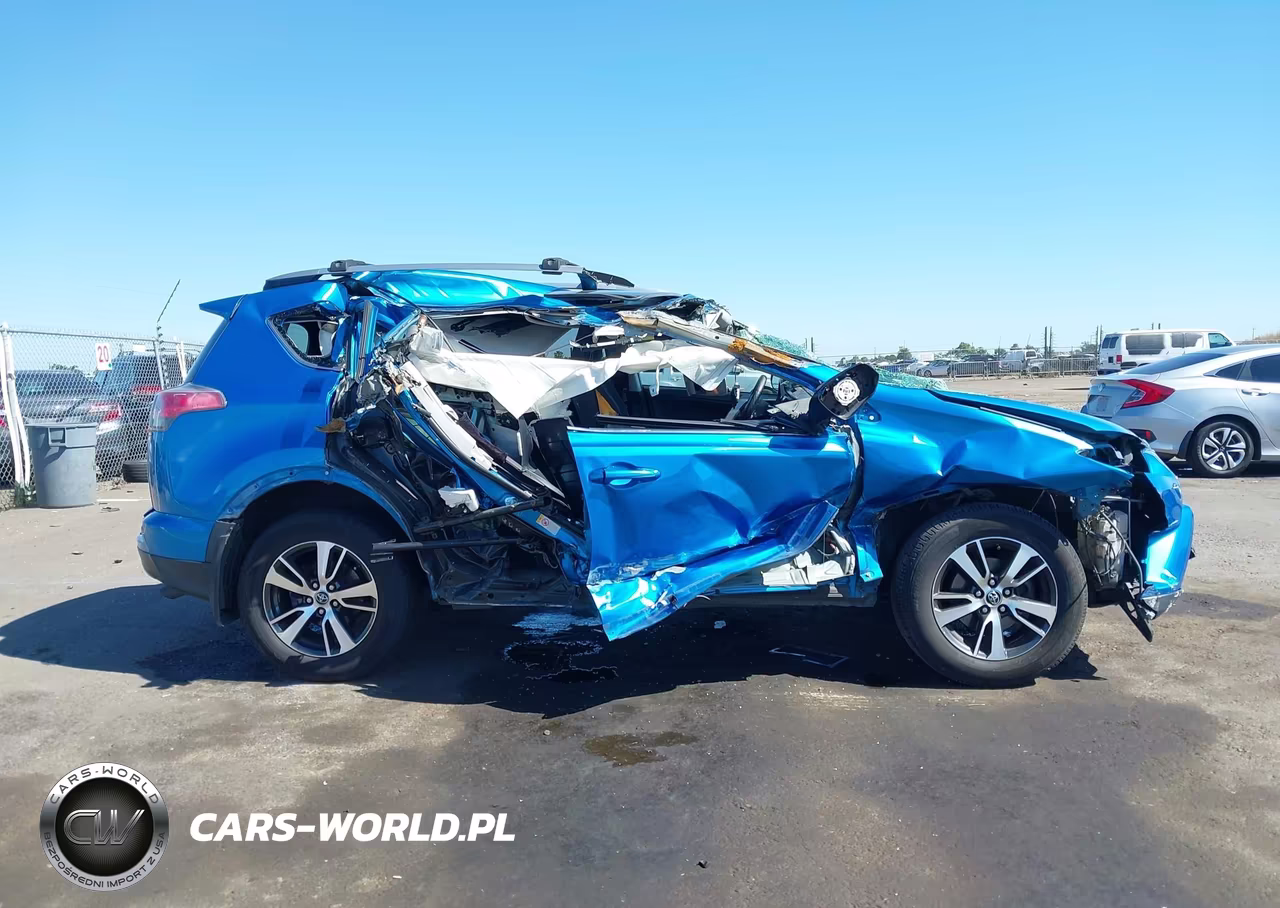 2017 Toyota Rav4 Xle VIN:JTMWFREV6HD108189 - 14