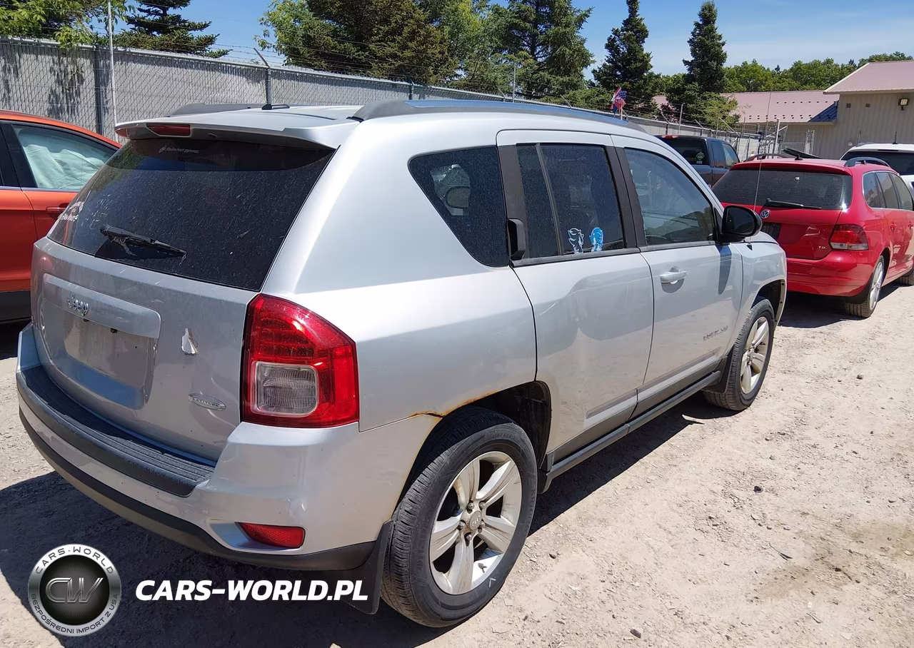 2011 Jeep Compass VIN:1J4NF1FB8BD263880 - 4