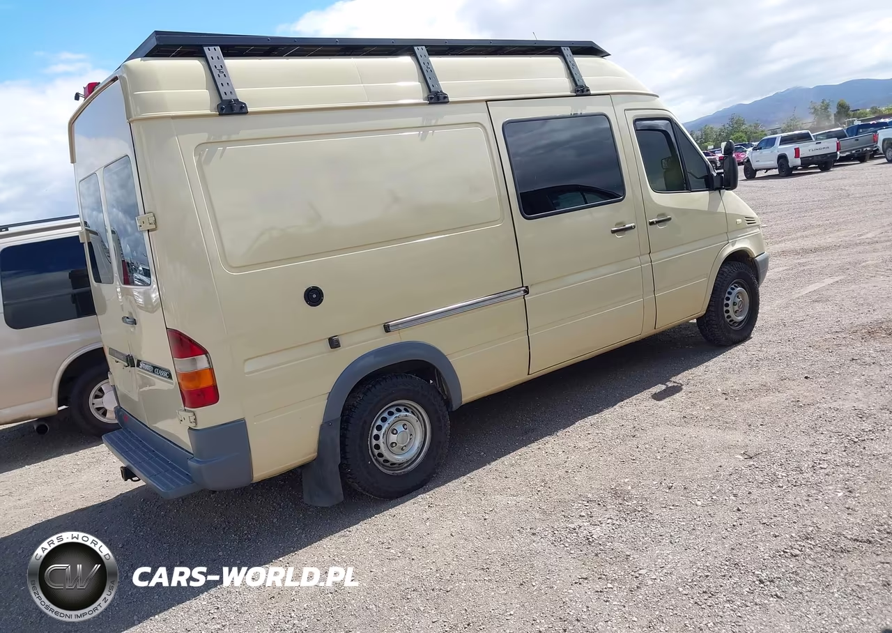 2004 Dodge Sprinter Van 2500 VIN:WD2PD644445659516 - 4