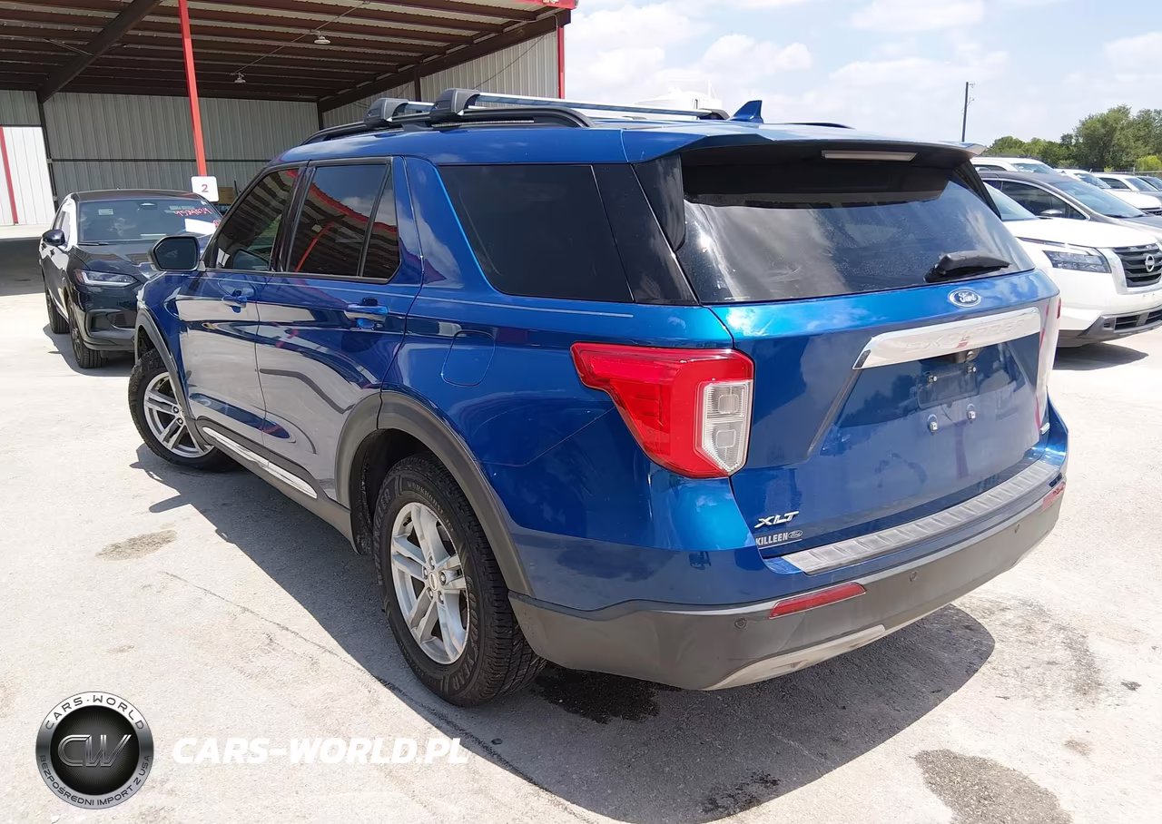 2020 Ford Explorer Xlt VIN:1FMSK7DHXLGA52772 - 3