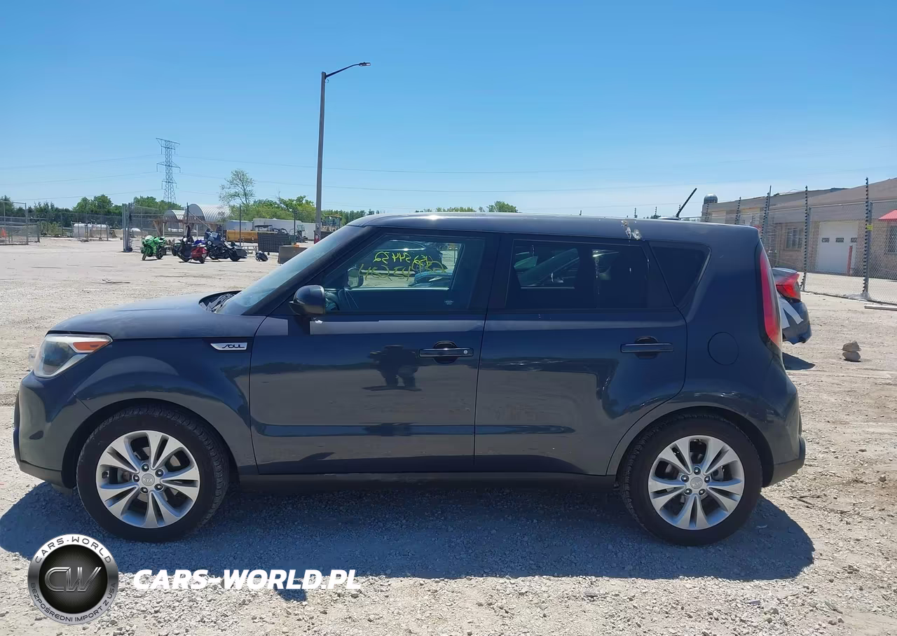 2015 Kia Soul + VIN:KNDJP3A5XF7181930 - 14