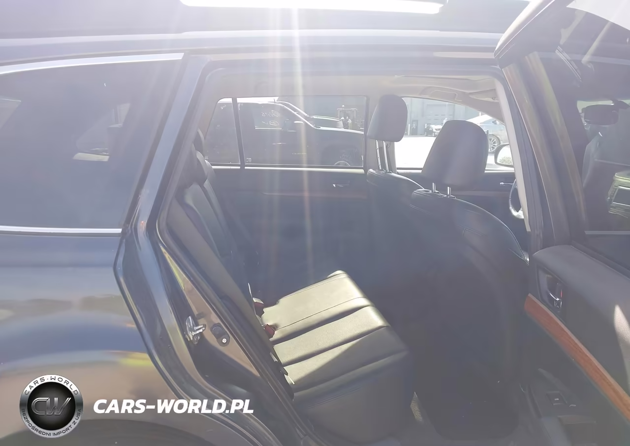 2013 Subaru Outback 2.5I Limited VIN:4S4BRCKC1D3324226 - 8
